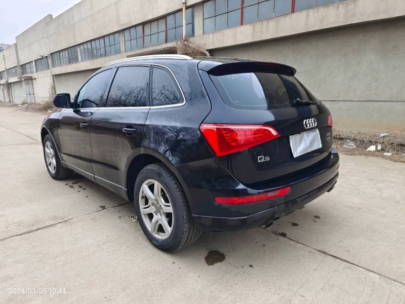 济南13年奥迪Q57