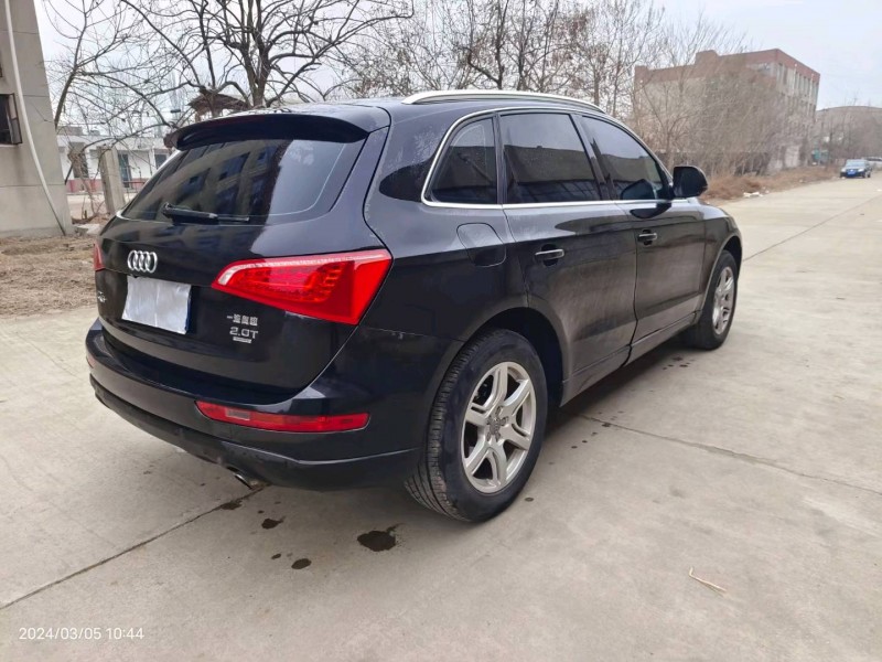 济南13年奥迪Q58