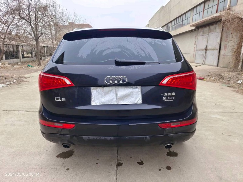 济南13年奥迪Q59