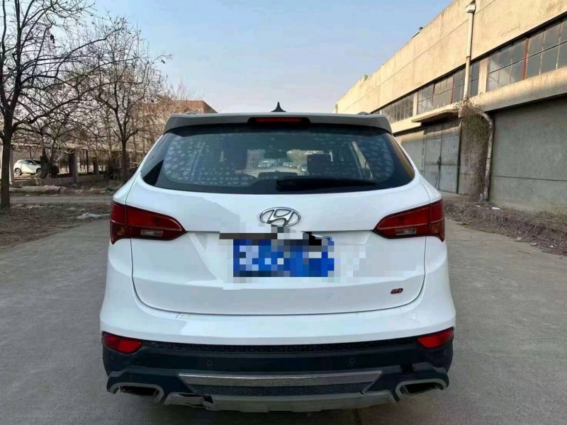 济南14年现代新胜达6