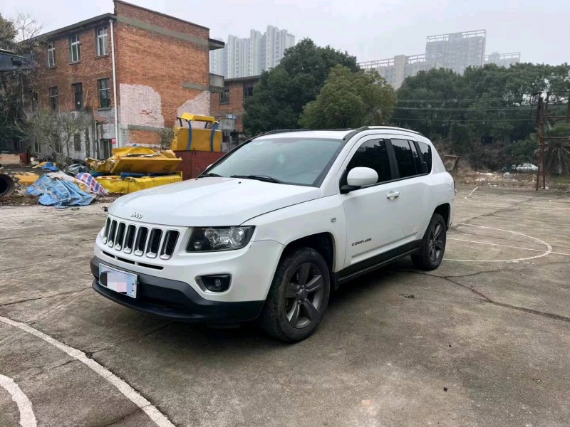 枣庄15年Jeep指南者2