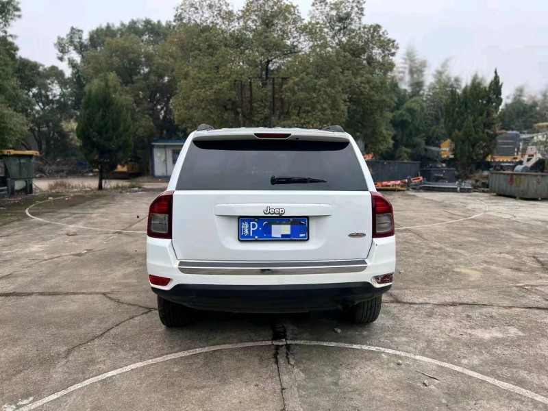 枣庄15年Jeep指南者3