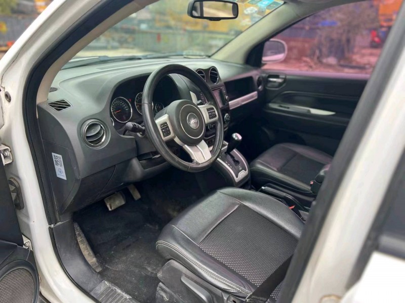 枣庄15年Jeep指南者4