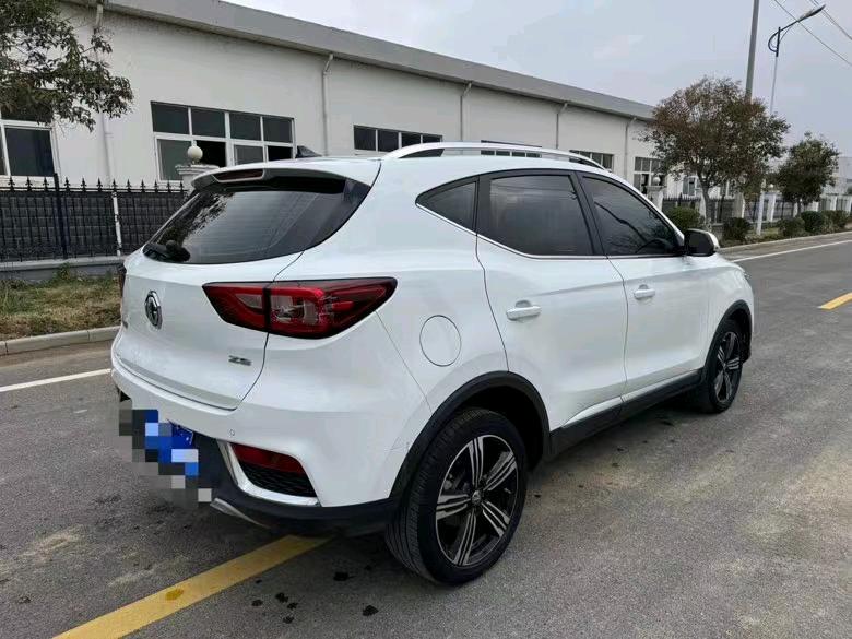 盐城18年名爵ZS5