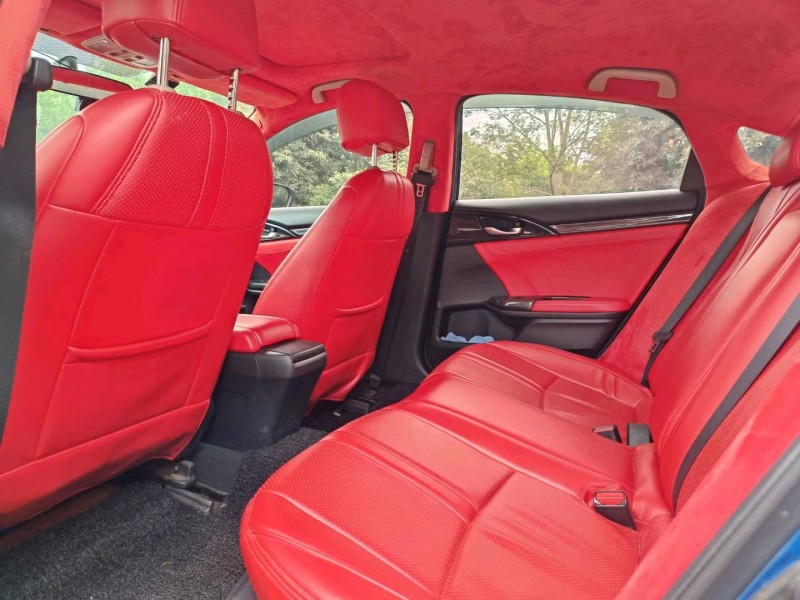 深圳19年本田思域9