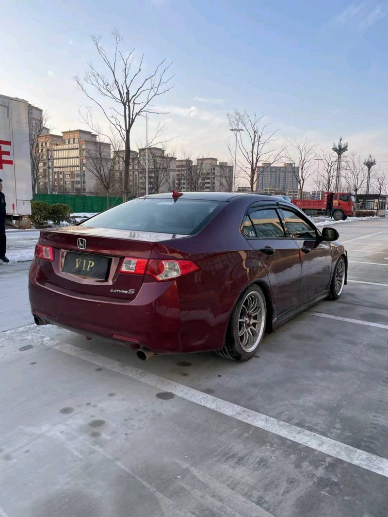 徐州10年本田思铂睿5