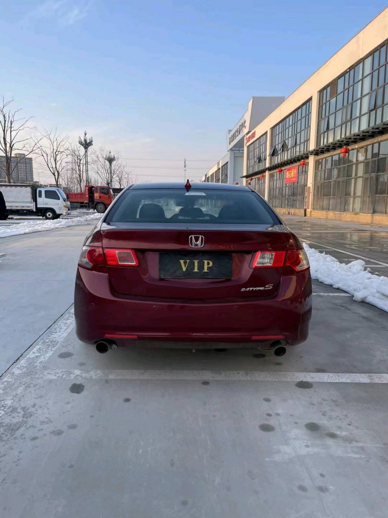 徐州10年本田思铂睿8