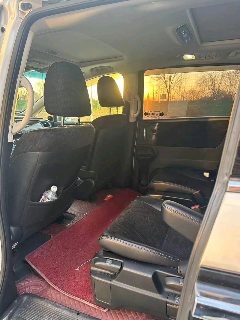 徐州18年本田艾力绅7