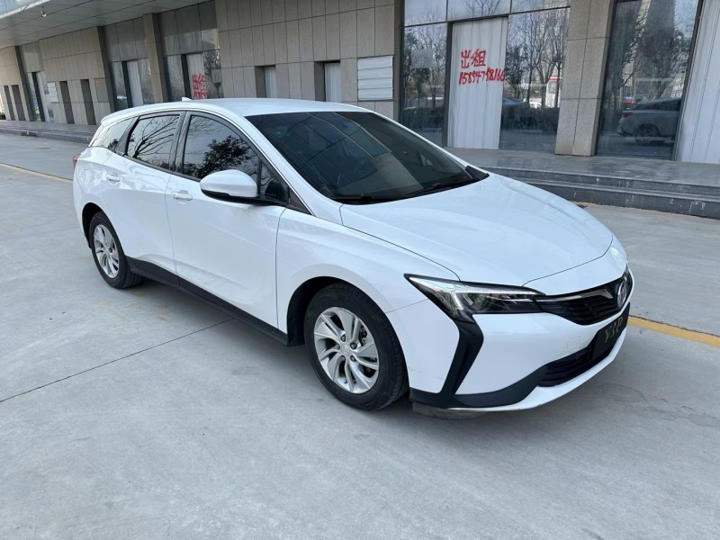 济宁21年别克微蓝2