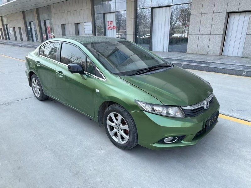 济宁12年本田思域2