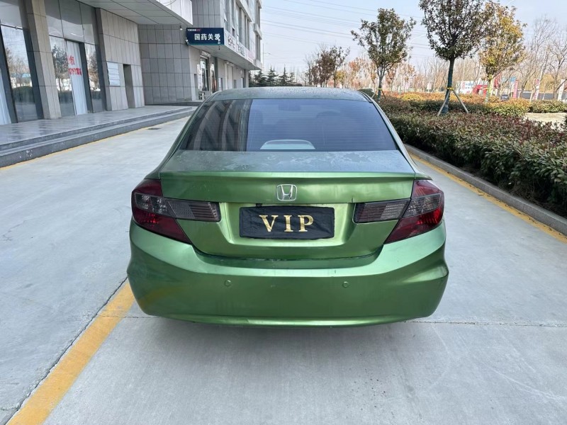 济宁12年本田思域9