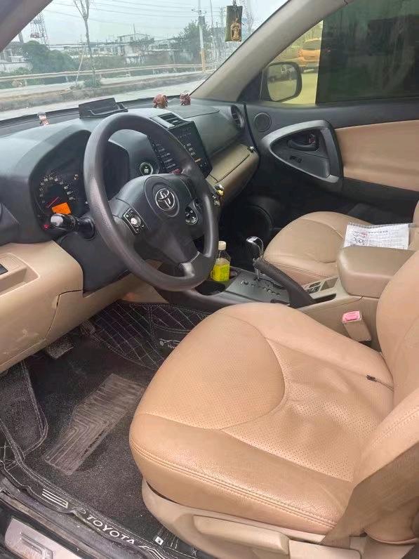 潮州13年豐田RAV4榮放3