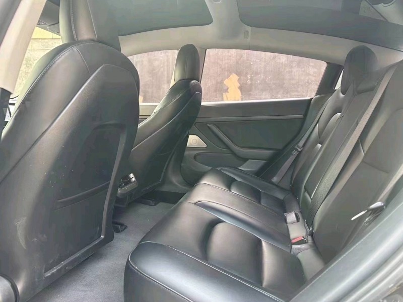 棗莊20年特斯拉MODEL 35