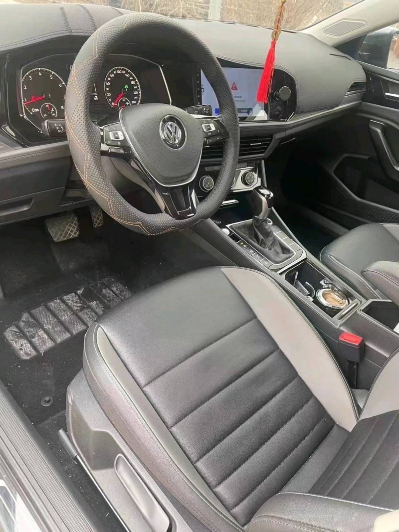 邯郸19年大众速腾7