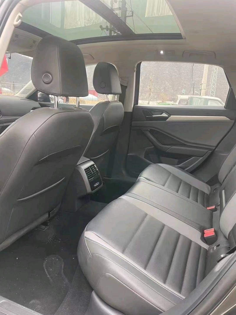 邯郸19年大众速腾8