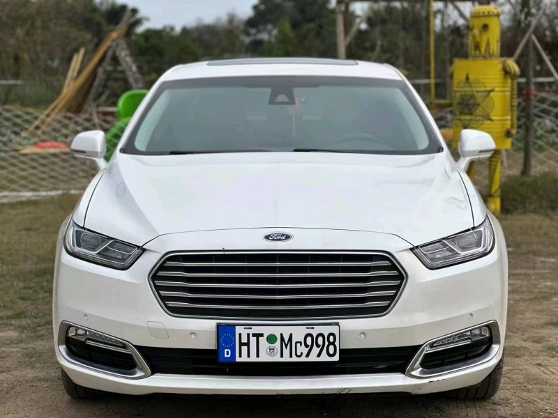 汕头17年福特金牛座1