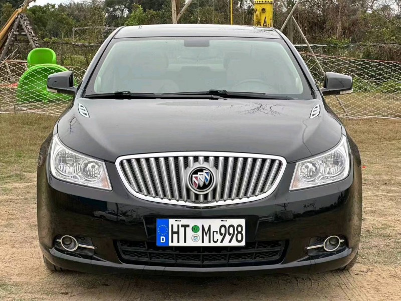 汕头13年别克君越1