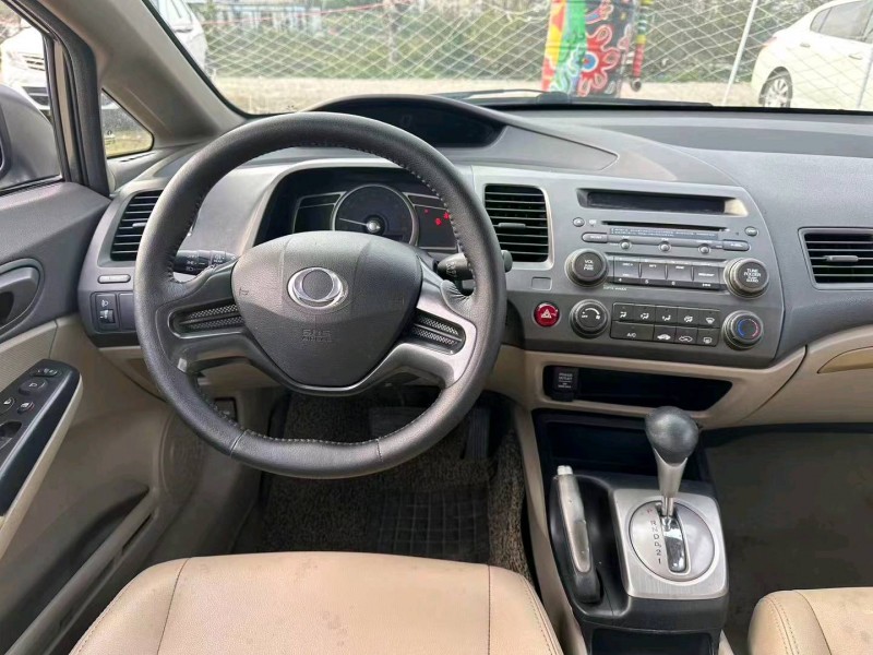 汕头14年本田思铭4