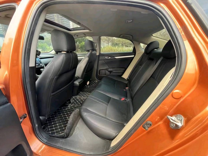 珠海18年本田思域6