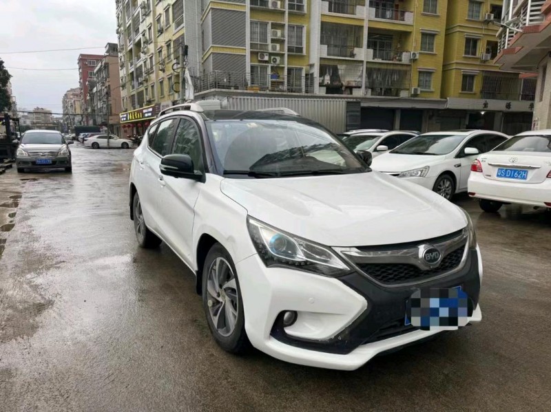 汕头16年比亚迪宋3