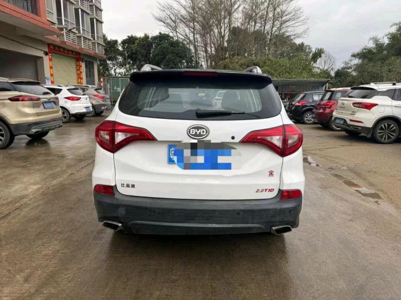 汕头16年比亚迪宋7