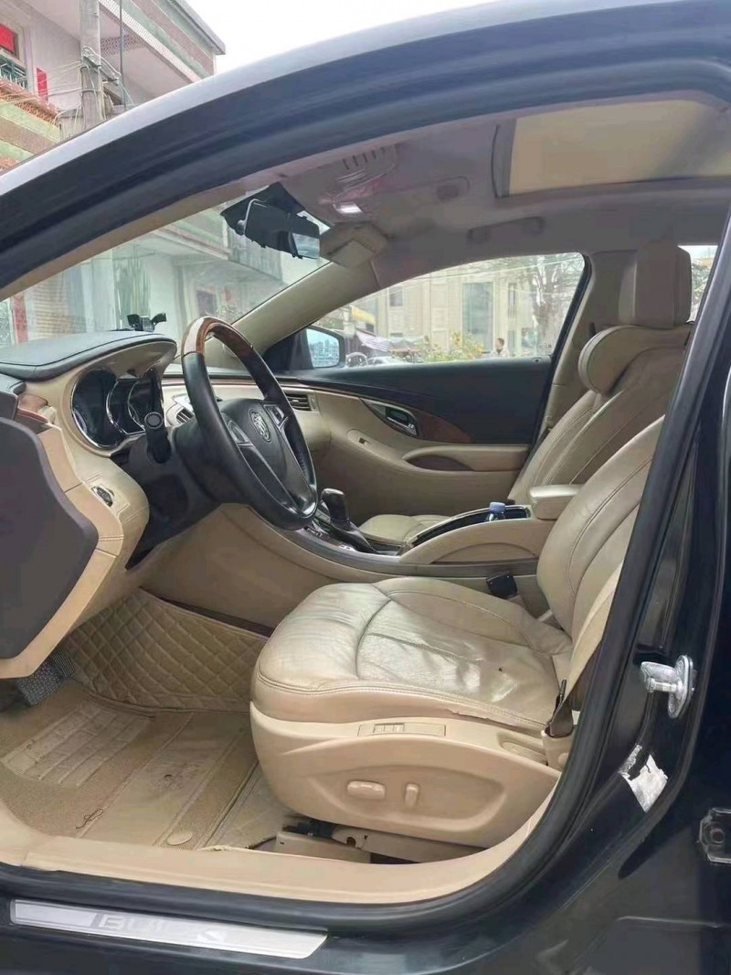 汕头09年别克君越7