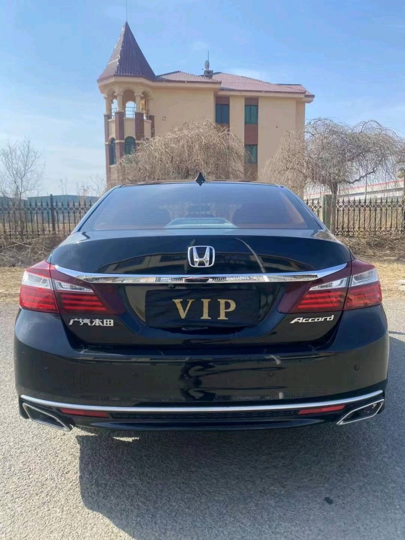 沈阳17年本田雅阁6