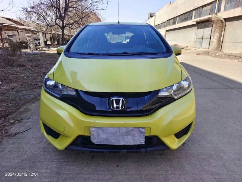 济南16年本田飞度1