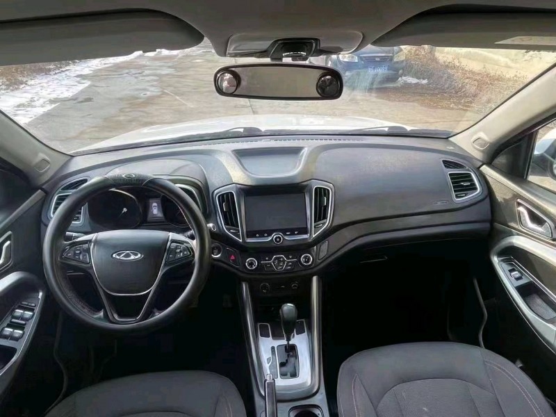 济南17年奇瑞瑞虎55