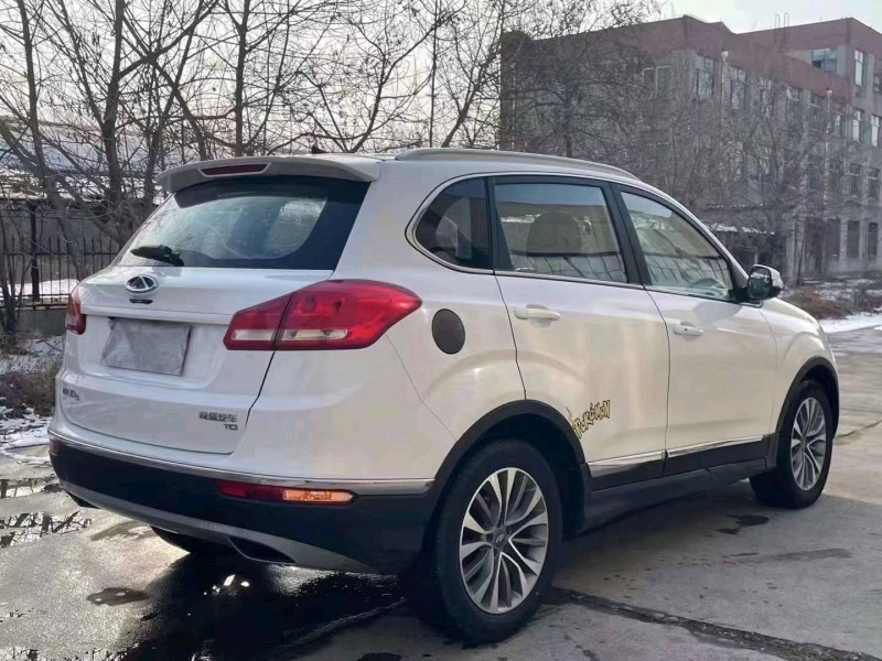 济南17年奇瑞瑞虎57