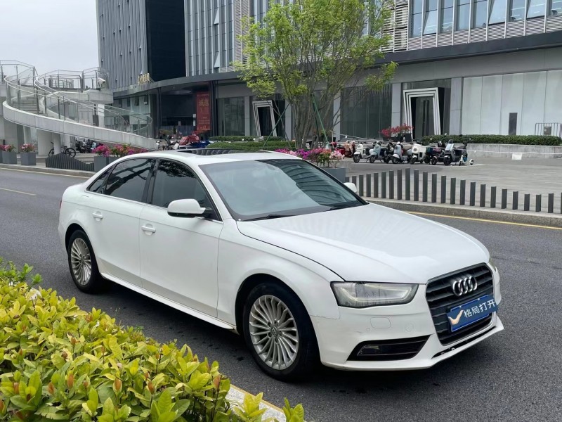 深圳15年奥迪A4L3