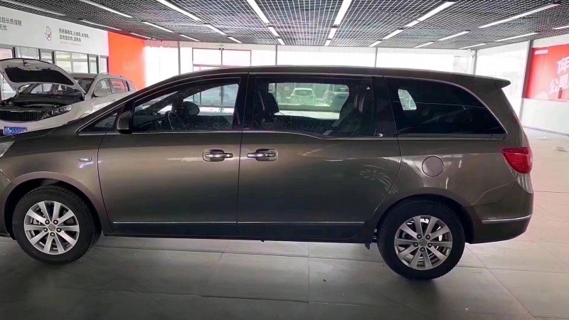 青岛18年别克GL83