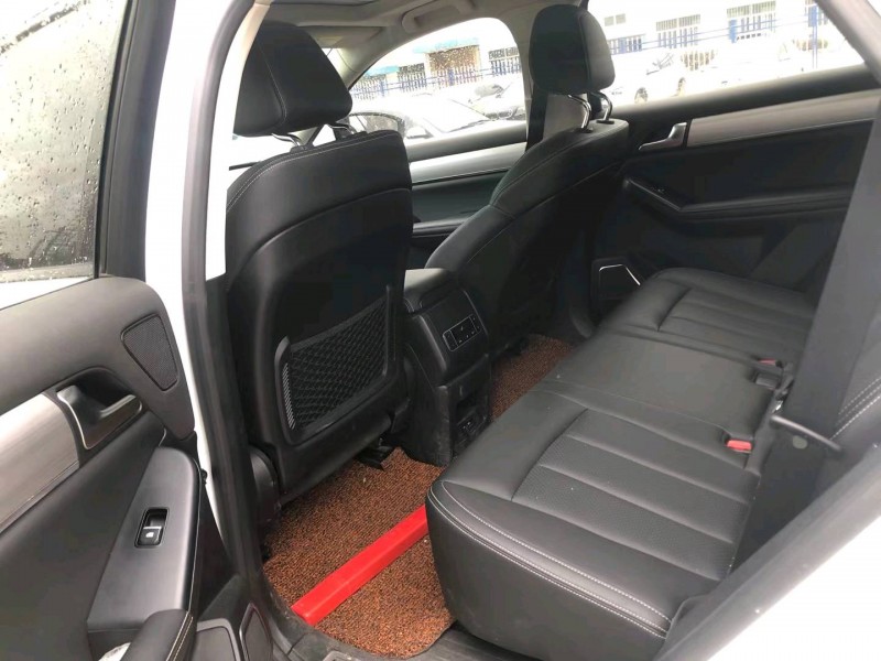 深圳18年比亚迪唐5