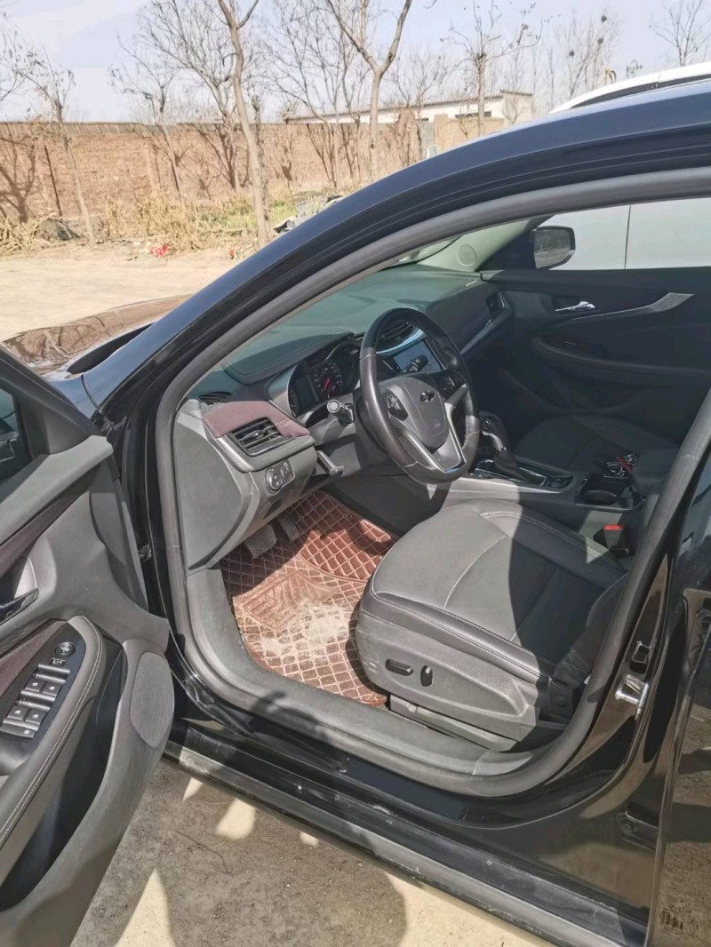 保定18年雪佛兰迈锐宝8