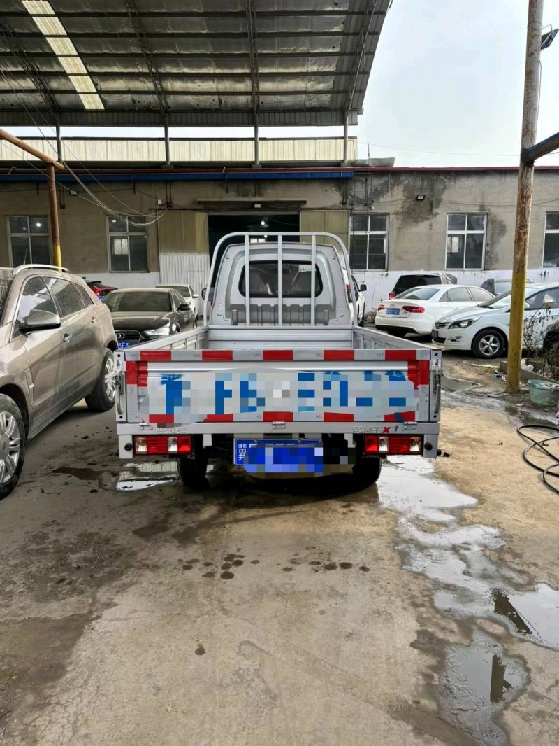 保定23年长安汽车跨越王8