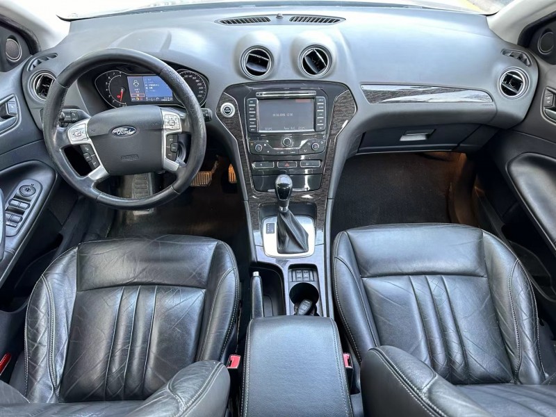 济宁13年福特蒙迪欧7