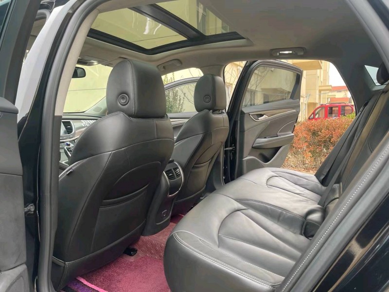 徐州21年别克君越8