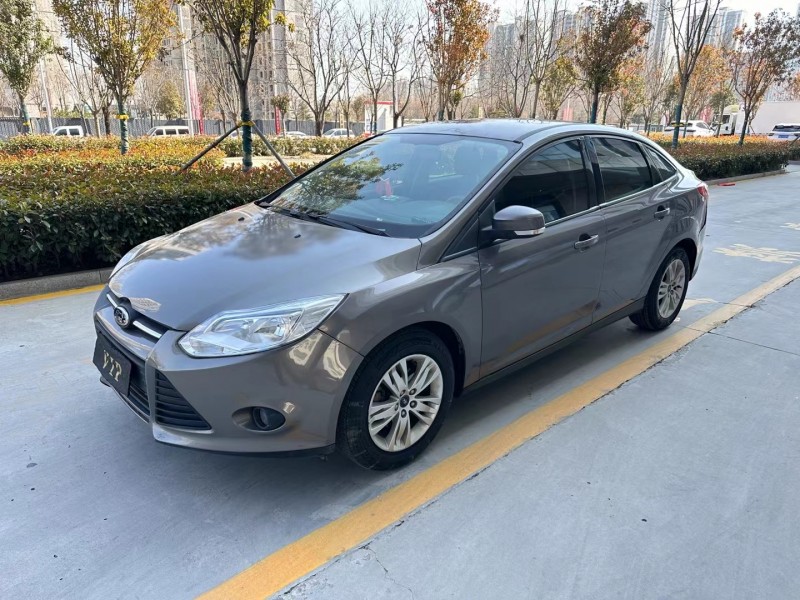 济宁15年福特福克斯3