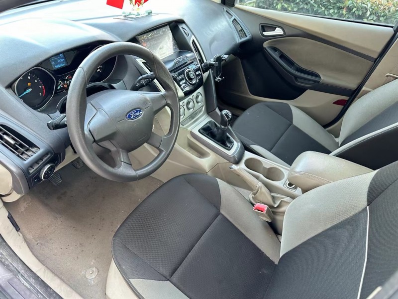 济宁15年福特福克斯6