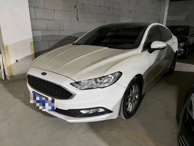 徐州17年福特蒙迪欧1