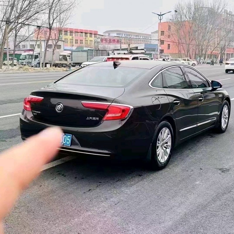 枣庄16年别克君越9