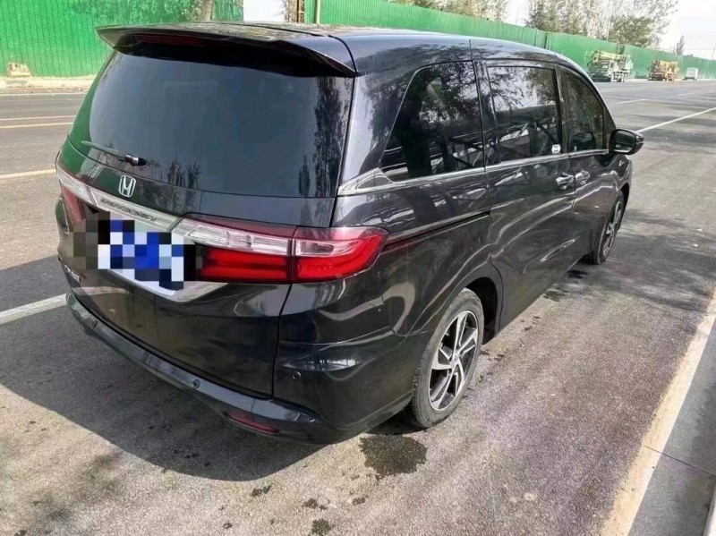 枣庄17年本田奥德赛2