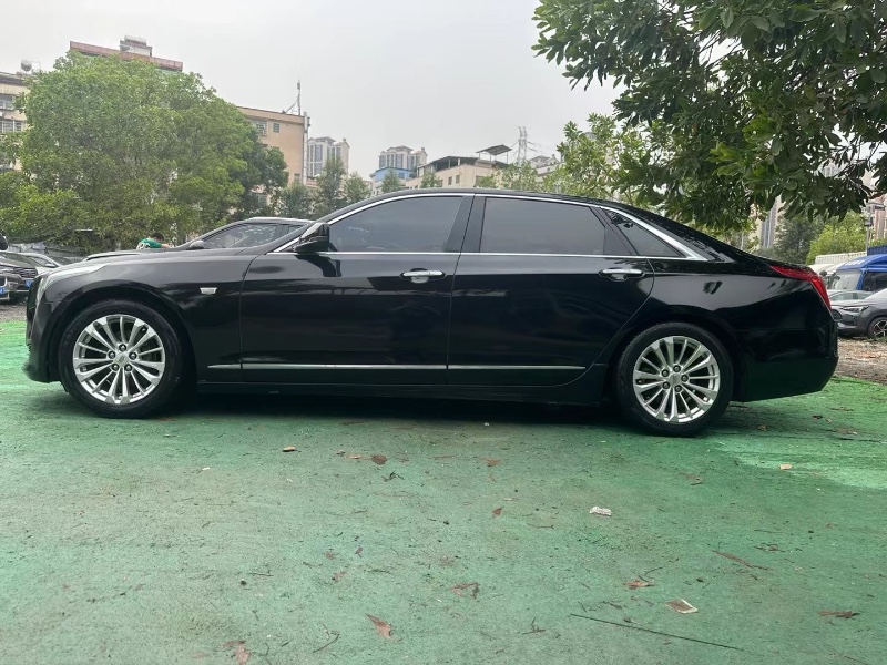 广州16年凯迪拉克CT65