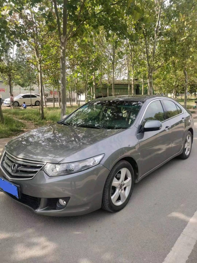 枣庄10年本田思铂睿4