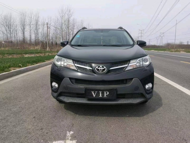 东营14年丰田RAV4荣放1