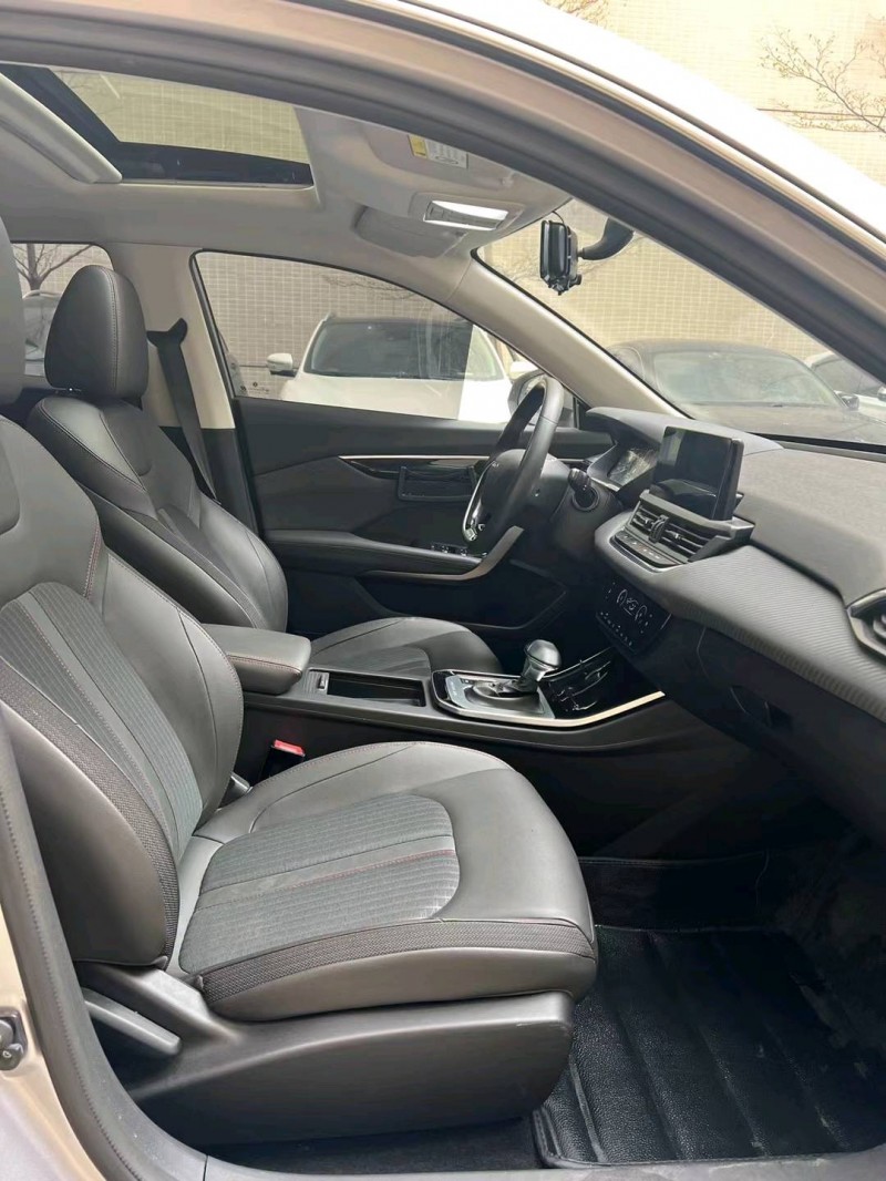 佛山21年东风奕炫7