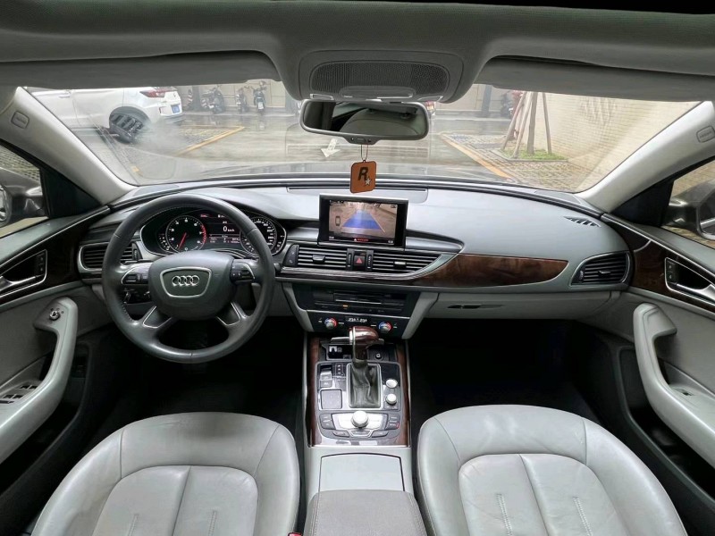 佛山14年奥迪A6L8