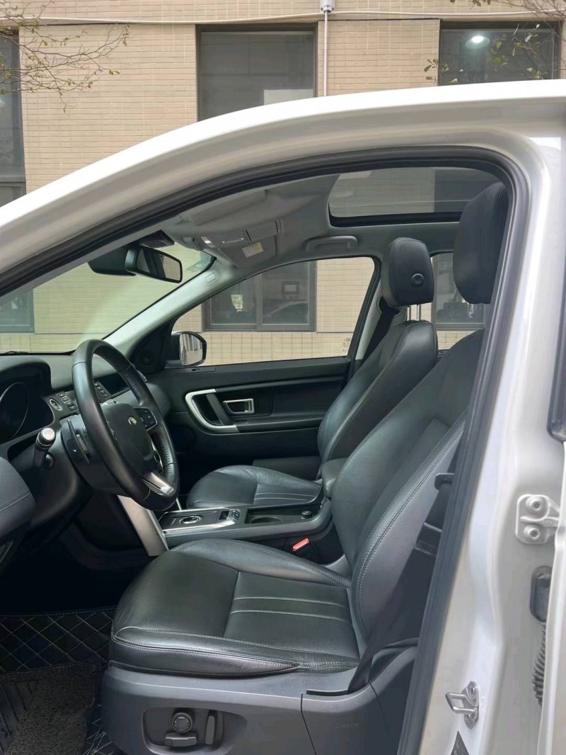 佛山18年路虎发现5