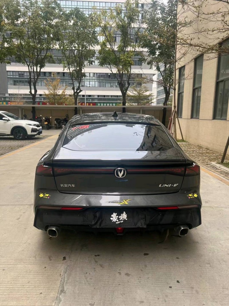 佛山22年长安汽车UNI-V4