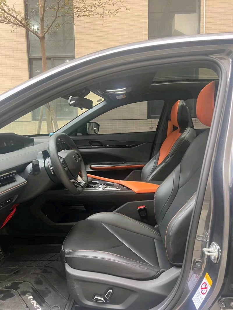 佛山22年长安汽车UNI-V6